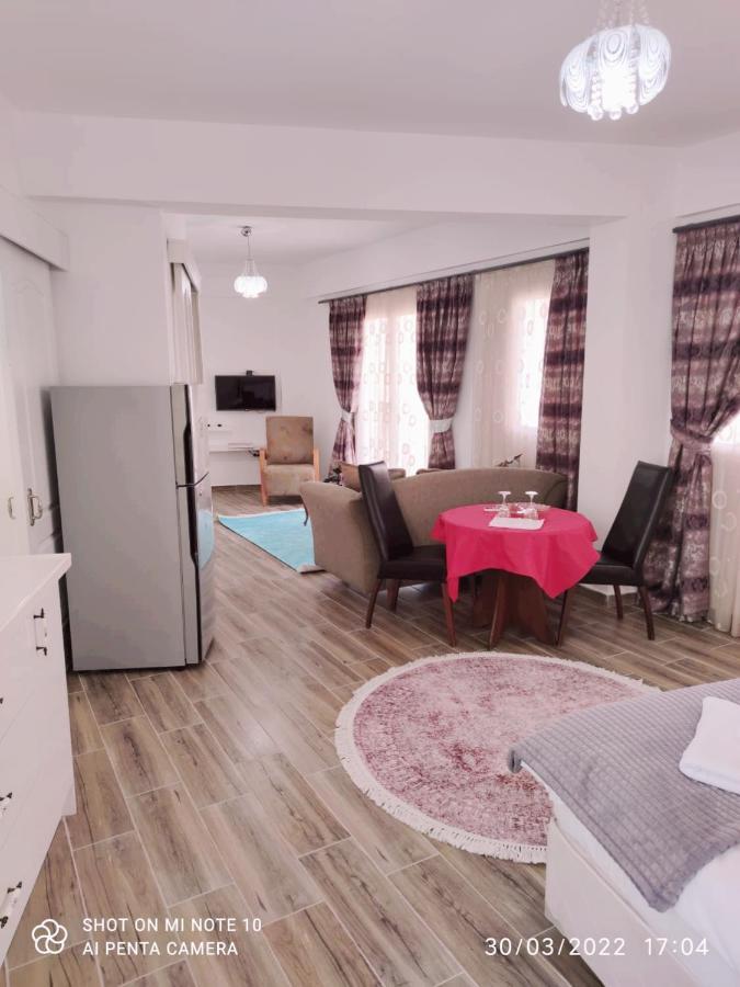 Malia Holiday Let Famagusta  Esterno foto